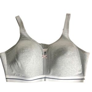 Cacique lightly lined no wire bra Size 44D